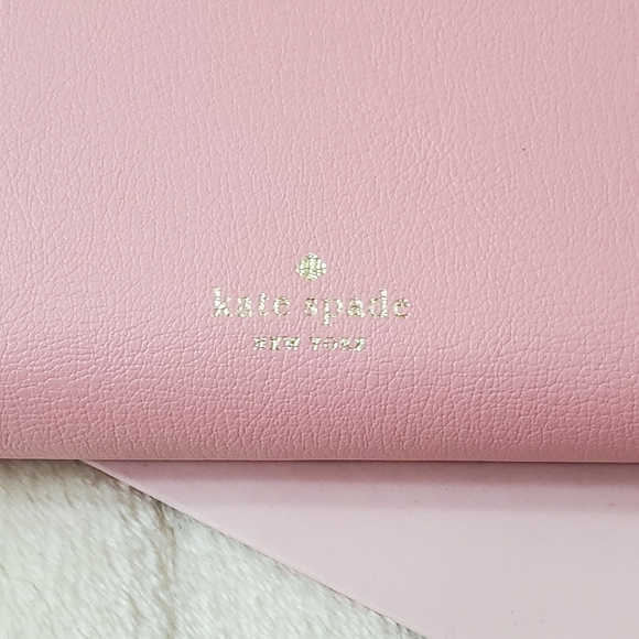 ♠️ Kate Spade Wallet♠️ - Picture 4 of 10